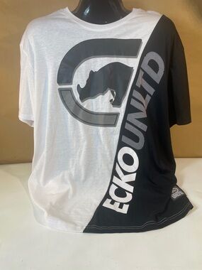 Ecko Unlimited White and Black Short Sleeve Graphic Tee